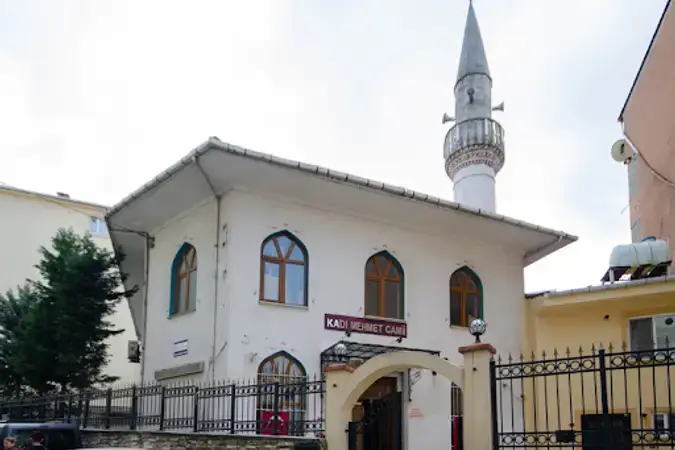 İstanbul Beyoğlu Kadı Mehmet Cami kapak görseli