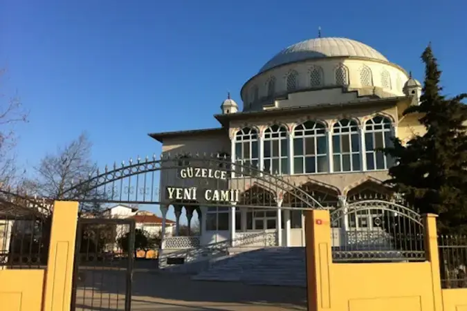 İstanbul Büyükçekmece Güzelce Yeni Cami kapak görseli