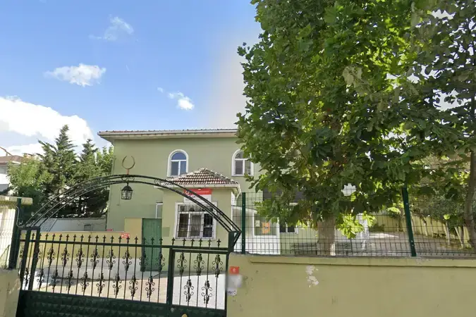 İstanbul Büyükçekmece Hacı İbrahim Hasan Çavuş Cami kapak görseli