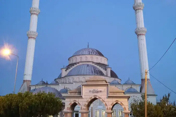İstanbul Büyükçekmece Satı Çerçi Ve Oğulları Cami kapak görseli