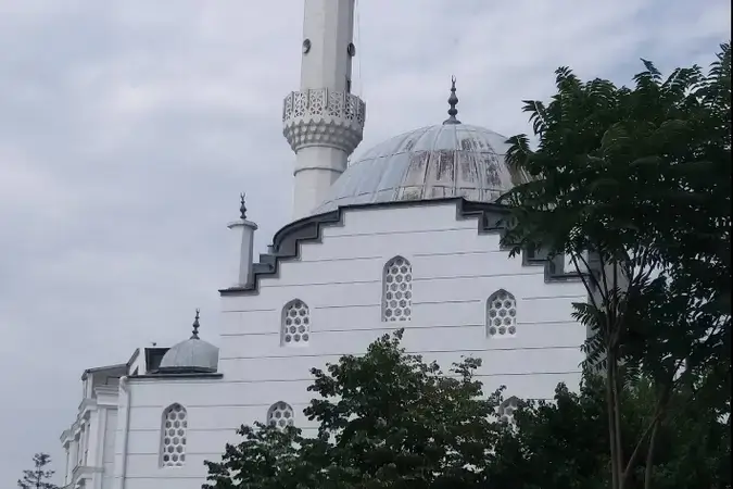 İstanbul Büyükçekmece Pınarkent Hacı Abdullah Cami kapak görseli