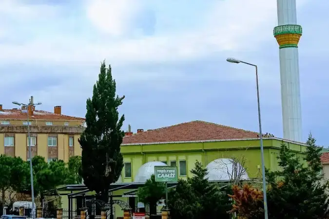 İstanbul Büyükçekmece Yeşiltepe Cami kapak görseli