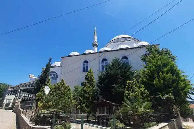 İstanbul Çatalca Binkılıç Mahallesi Cami kapak görseli