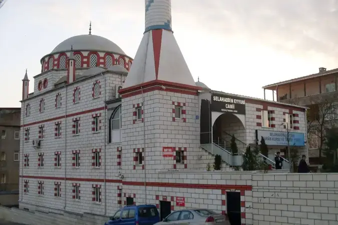 İstanbul Çekmeköy Alemdağ Selahattin Eyyübi Cami kapak görseli
