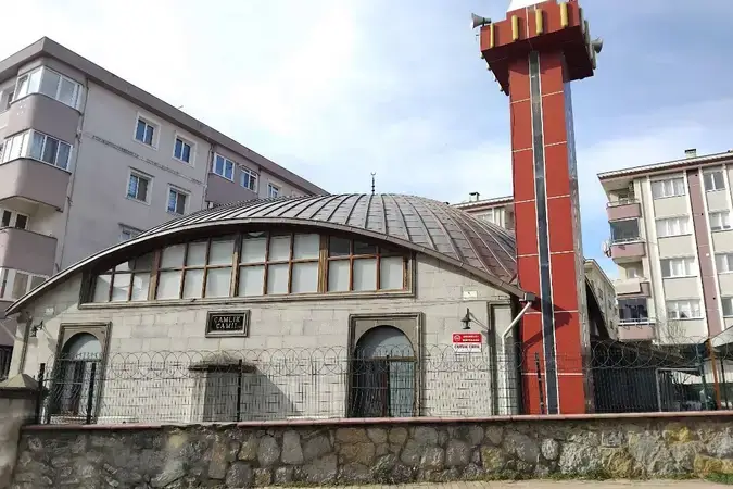 İstanbul Çekmeköy Çamlık Cami kapak görseli