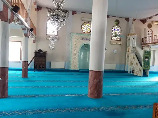 İstanbul Esenler Atışalanı Merkez Cami kapak görseli
