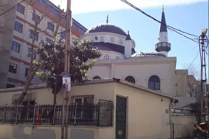 İstanbul Esenler Hayırseverler Cami kapak görseli