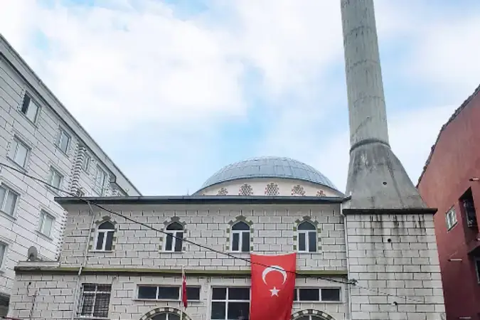 İstanbul Esenyurt Üçevler Cami kapak görseli