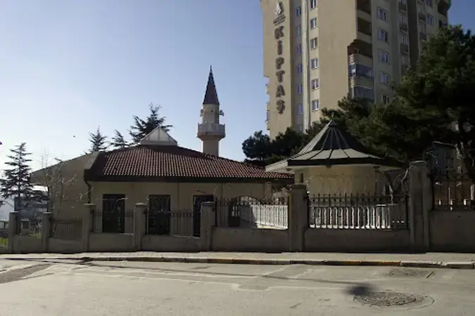İstanbul Esenyurt Ulubatlı Hasan Cami kapak görseli