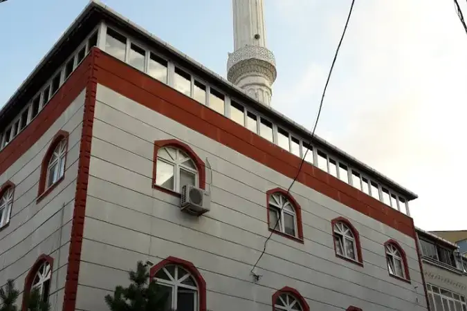İstanbul Esenyurt Yenikent Ulu Cami kapak görseli