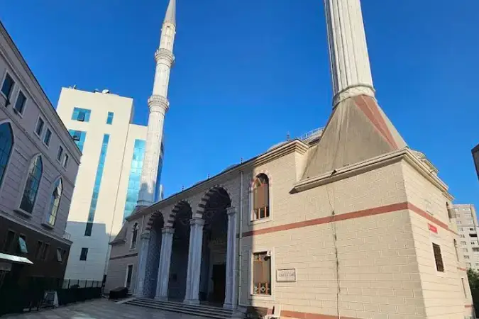 İstanbul Esenyurt Albayrak Cami kapak görseli