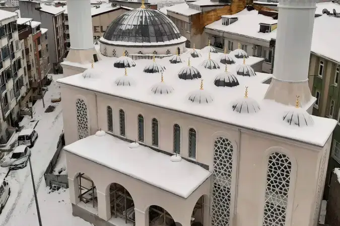 İstanbul Esenyurt Bulut Cami kapak görseli
