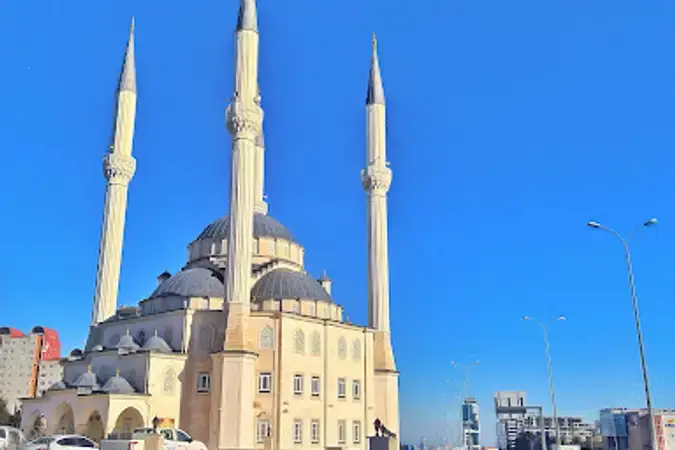 İstanbul Esenyurt İbrahim Mermer Cami kapak görseli