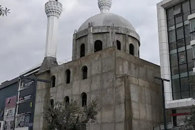 İstanbul Esenyurt Orhan Özyurt Gaziler Cami kapak görseli