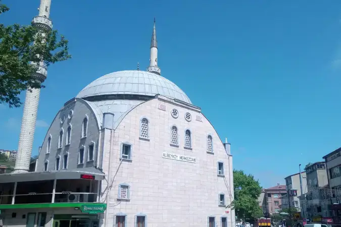 İstanbul Eyüpsultan Alibeykoy Merkez Cami kapak görseli