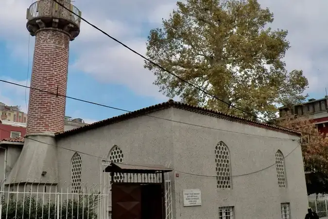 İstanbul Eyüpsultan Düğmeciler Cami kapak görseli