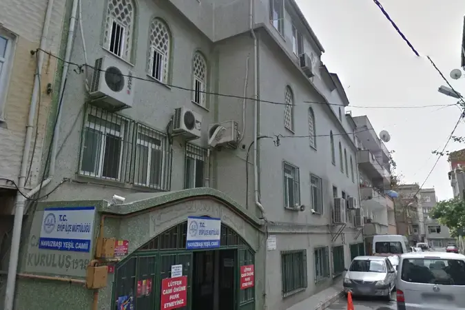 İstanbul Eyüpsultan Rami Havuz Başı Yeşil Cami kapak görseli