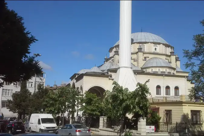 İstanbul Eyüpsultan Şevkibey Cami kapak görseli