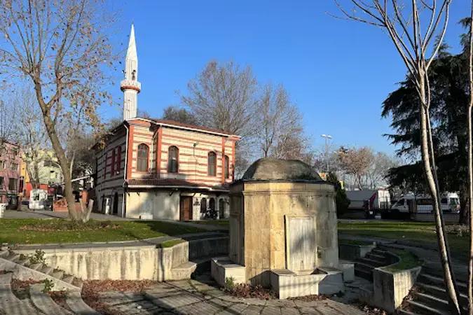İstanbul Fatih Yusuf Şucattin Cami kapak görseli