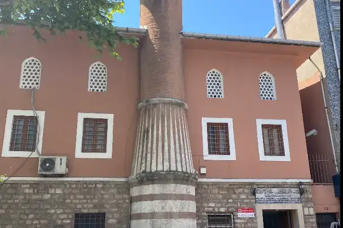 İstanbul Fatih Acemoğlu Cami kapak görseli