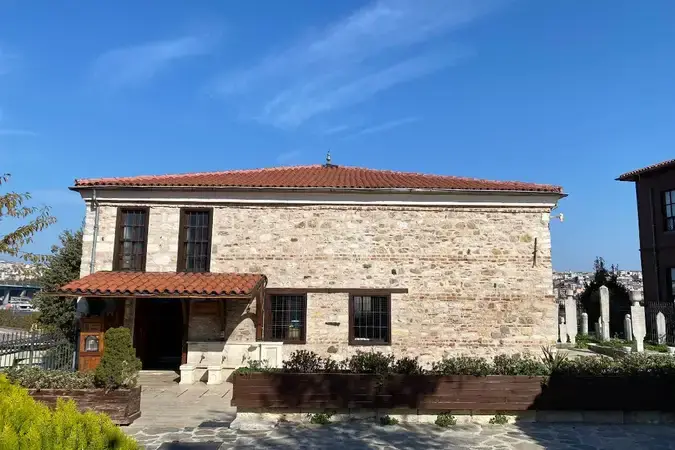 İstanbul Fatih Ahmet Emir Buhari Mescidi kapak görseli