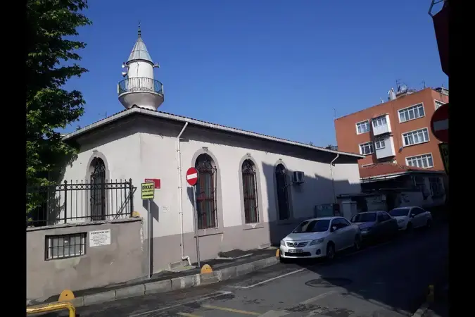 İstanbul Fatih Aydın Kethuda Cami (Kurşunlu Cami) kapak görseli