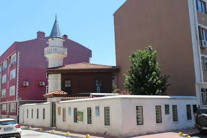 İstanbul Fatih El Hac Mehmet Emin Efendi Cami kapak görseli