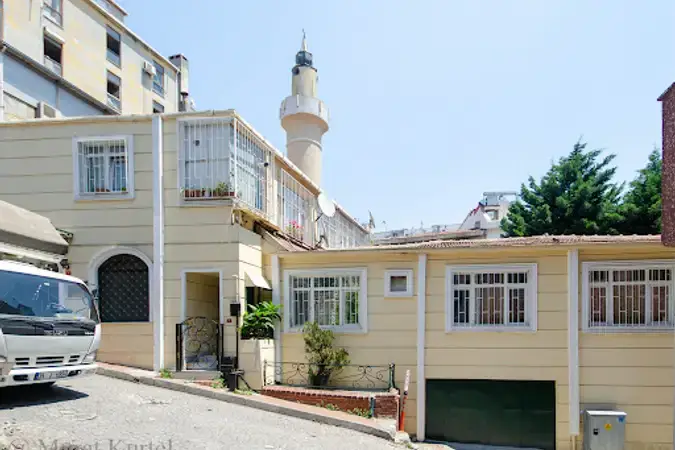 İstanbul Fatih Emin Sinan Cami kapak görseli
