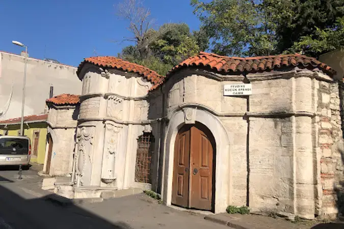 İstanbul Fatih Fevziye Küçükefendi Cami kapak görseli
