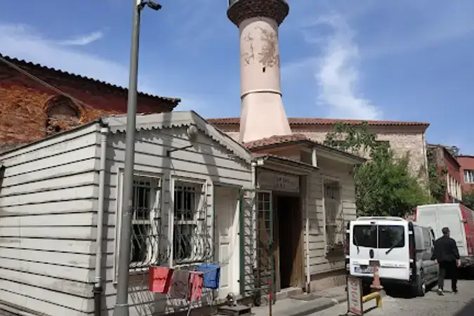 İstanbul Fatih Hızırbey Cami kapak görseli