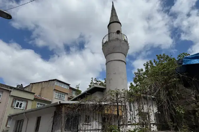 İstanbul Fatih Kasap Demirhun Cami kapak görseli