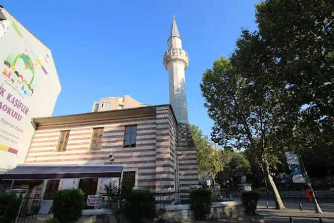 İstanbul Fatih Kazasker Abdurrahman Çelebi Cami kapak görseli