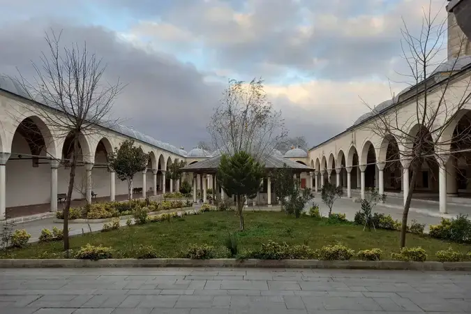 İstanbul Fatih Mihrimah Sultan Cami kapak görseli