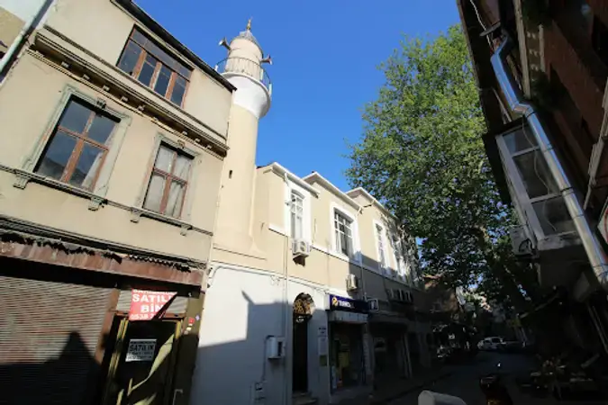 İstanbul Fatih Molla Hüsrev Cami (Küçük Mustafapaşa Cami) kapak görseli