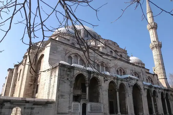 İstanbul Fatih Şehzadebaşı Cami kapak görseli