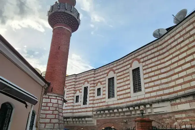 İstanbul Fatih Sekbanbaşı Yakup Ağa Cami kapak görseli