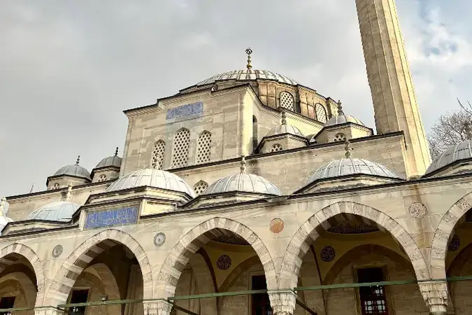 İstanbul Fatih Sokullu Mehmet Paşa Cami kapak görseli