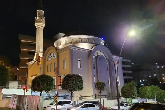 İstanbul Gaziosmanpaşa Dörtyol Hacı Fahri Kığılı Cami kapak görseli