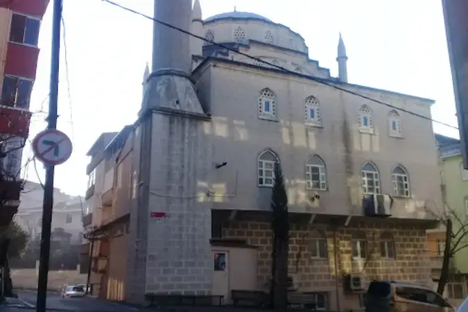 İstanbul Gaziosmanpaşa Kazımkarabekir Cami kapak görseli