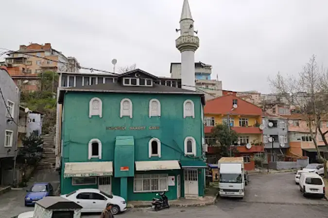 İstanbul Gaziosmanpaşa Pazariçi Saadet Cami kapak görseli