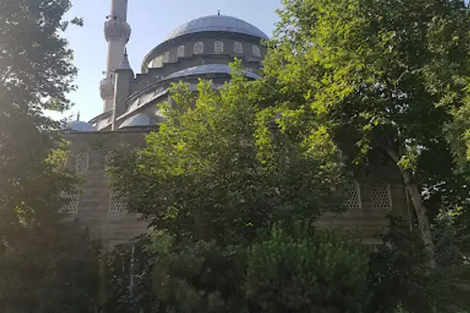 İstanbul Gaziosmanpaşa Yıldıztabya Mimar Sinan Cami kapak görseli