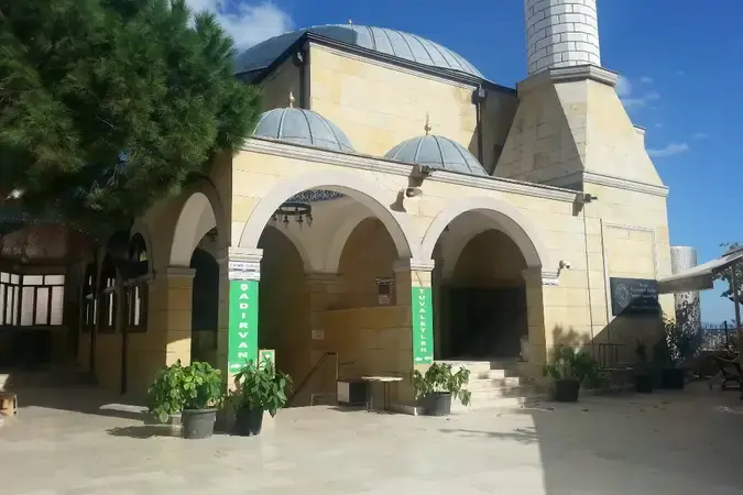 İstanbul Gaziosmanpaşa Yıldıztabya Cami kapak görseli