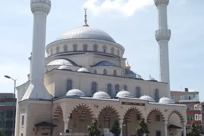 İstanbul Güngören Fetih Cami kapak görseli