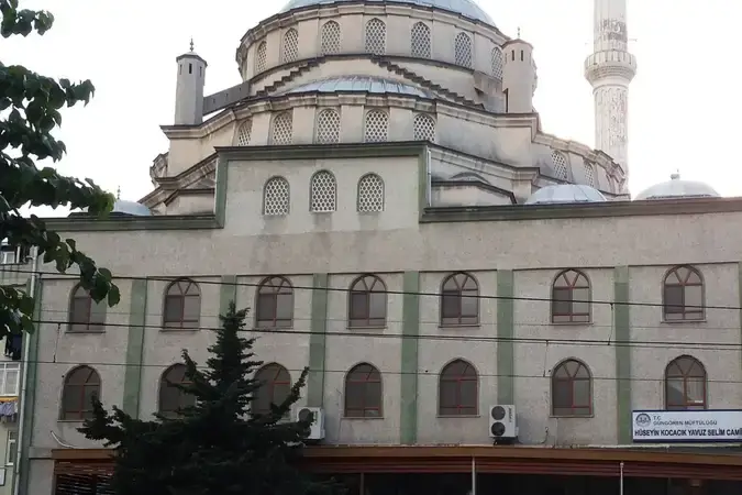İstanbul Güngören Hüseyin Kocacık Yavuz Selim Cami kapak görseli