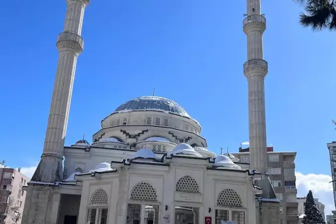 İstanbul Kadıköy Gözcübaba Cami kapak görseli