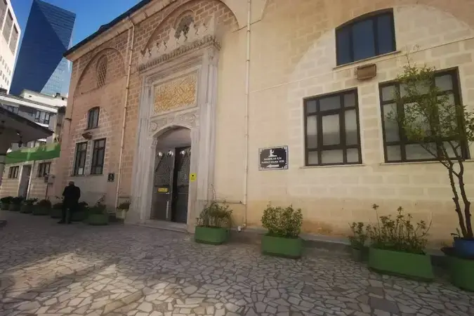İstanbul Kağıthane Çeliktepe Aydınlar Cami kapak görseli