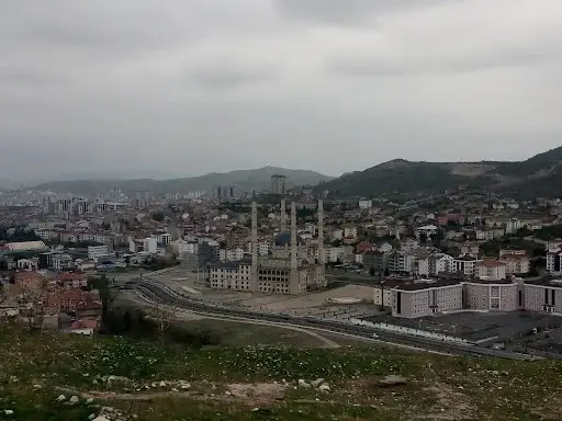 İstanbul Kağıthane Abdülhamithan Cami kapak görseli