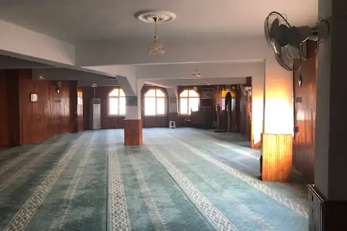 İstanbul Kağıthane Oto Sanayi Veysel Karani Mescidi kapak görseli
