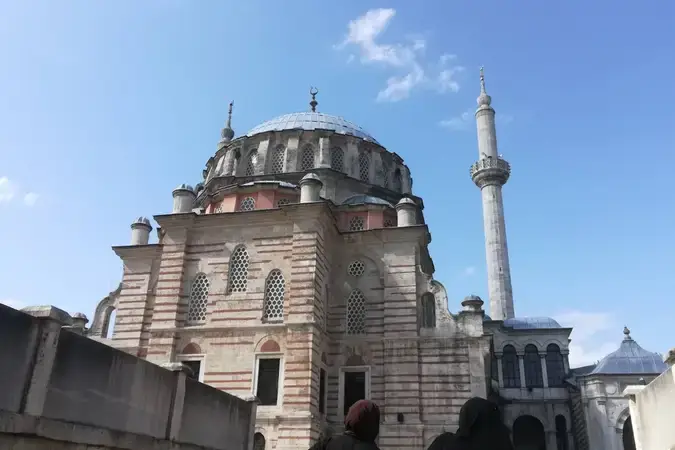 İstanbul Kağıthane Lale Cami kapak görseli