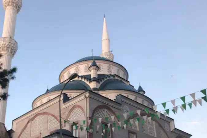 İstanbul Kartal Çamlık Şehitler Cami kapak görseli